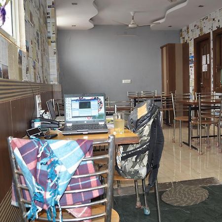 Hotel S B Inn New Delhi Exterior foto