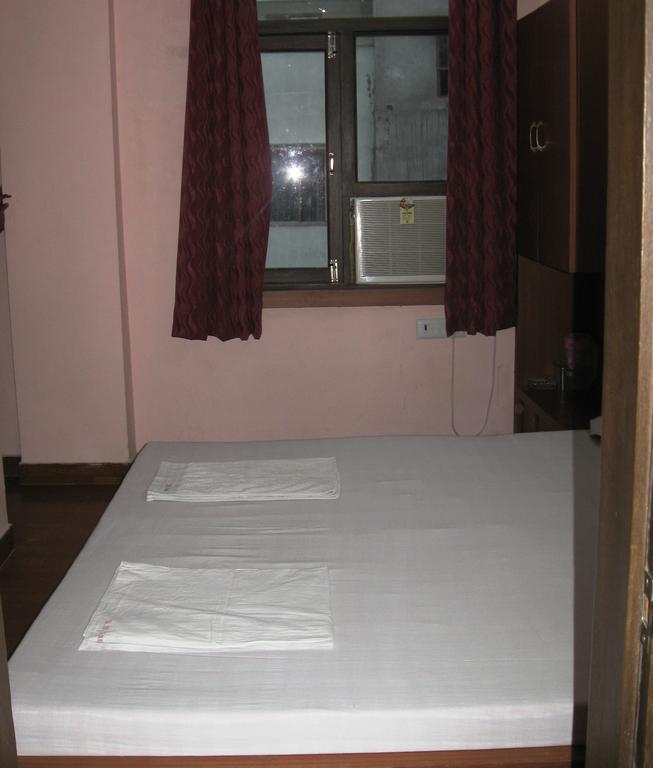 Hotel S B Inn New Delhi Exterior foto