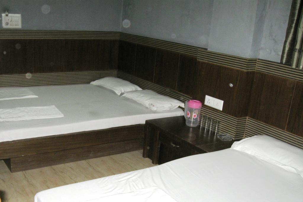 Hotel S B Inn New Delhi Cameră foto